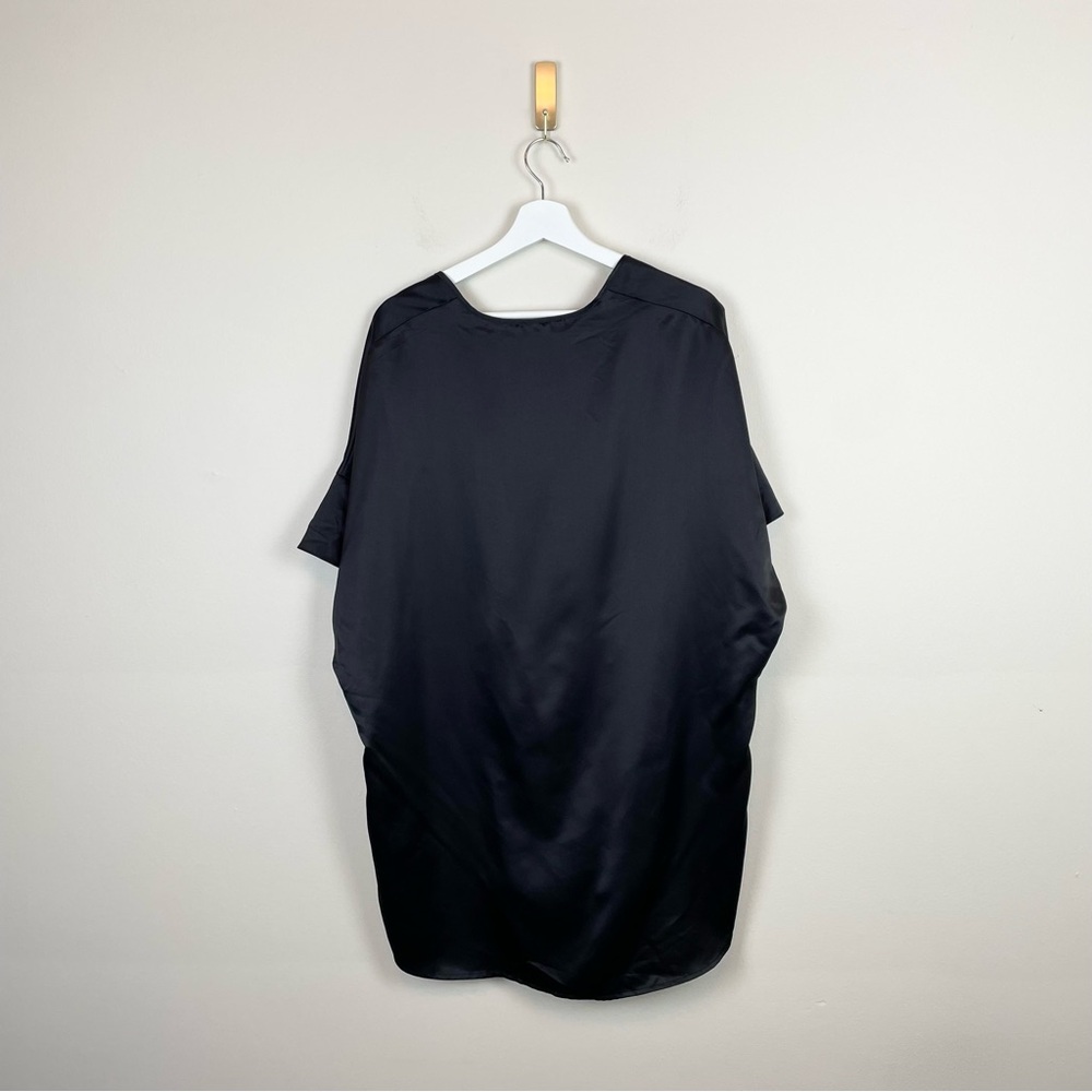 Victoria's Secret NWT Silky Ruffle Kimono Robe - Picture 5 of 5